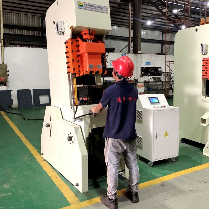 Four-Column Hydraulic Press – Magnesium Alloy Stamping & Punching