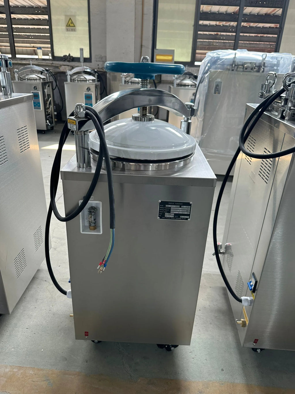 Digital Vertical Steam Autoclave Sterilizer – 35L, 50L, 75L, 100L for Laboratory and Automotive Use