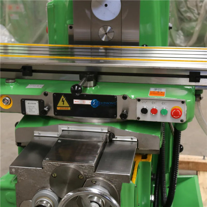 Universal Horizontal Milling Machine X6132 – Knee-Type, Industrial Grade